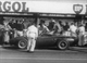 39. F2/16.04. Stuart Lewis-Evans No22 (GB) Vanwall, broken throttle cable, British GP, Aintree 1957.